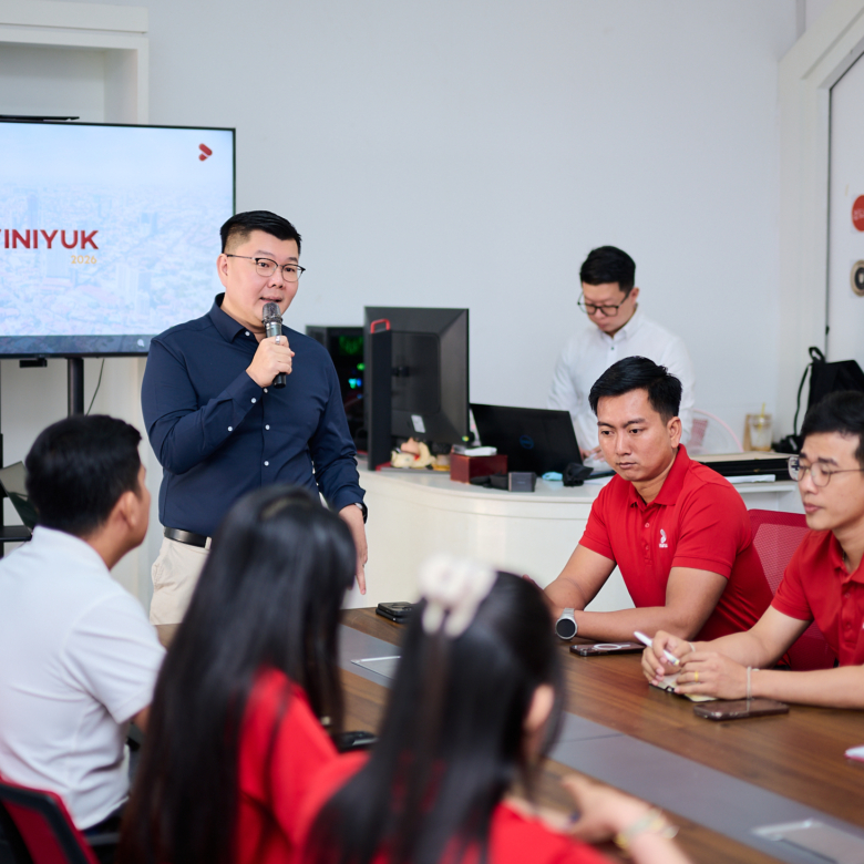 The Economy Is Slowing — But This Is Where Real Winners Are Built